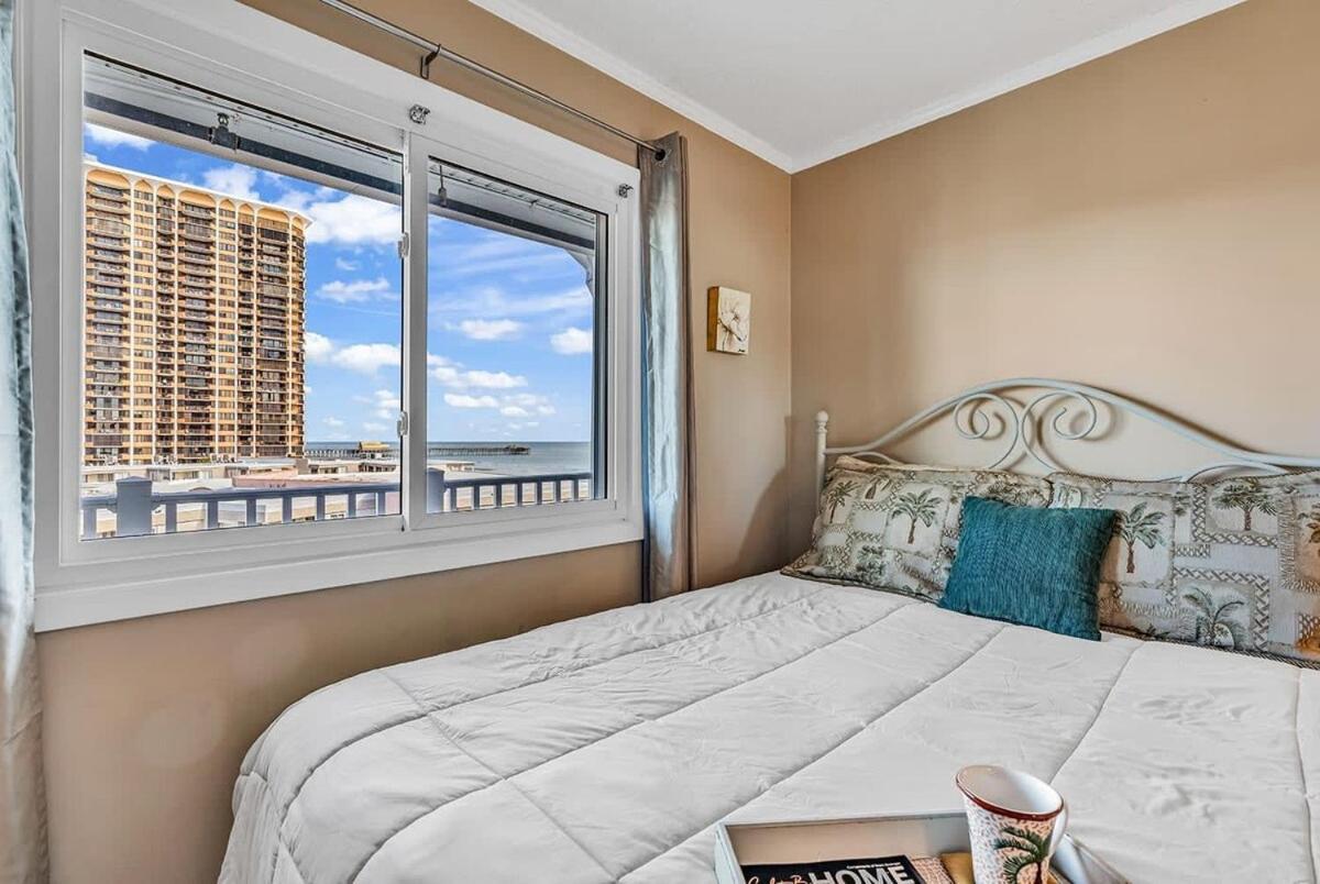 Holiday home Pelican's Landing Ocean View Unit 409