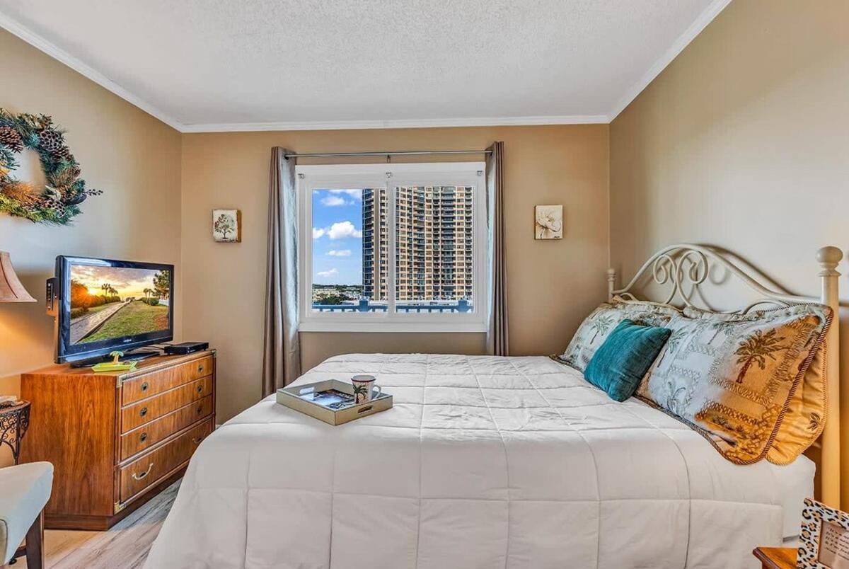 Pelican's Landing Ocean View Unit 409 Holiday home