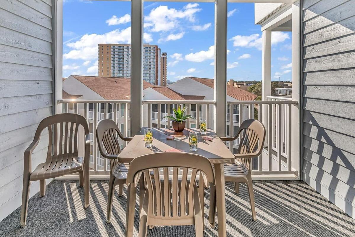Pelican's Landing Ocean View Unit 409 Holiday home Myrtle Beach