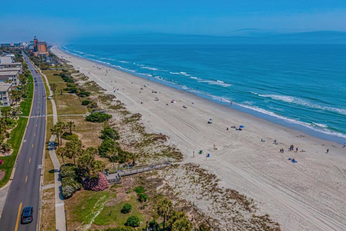 Ocean Forest Oceanfront Unit B305 Holiday home