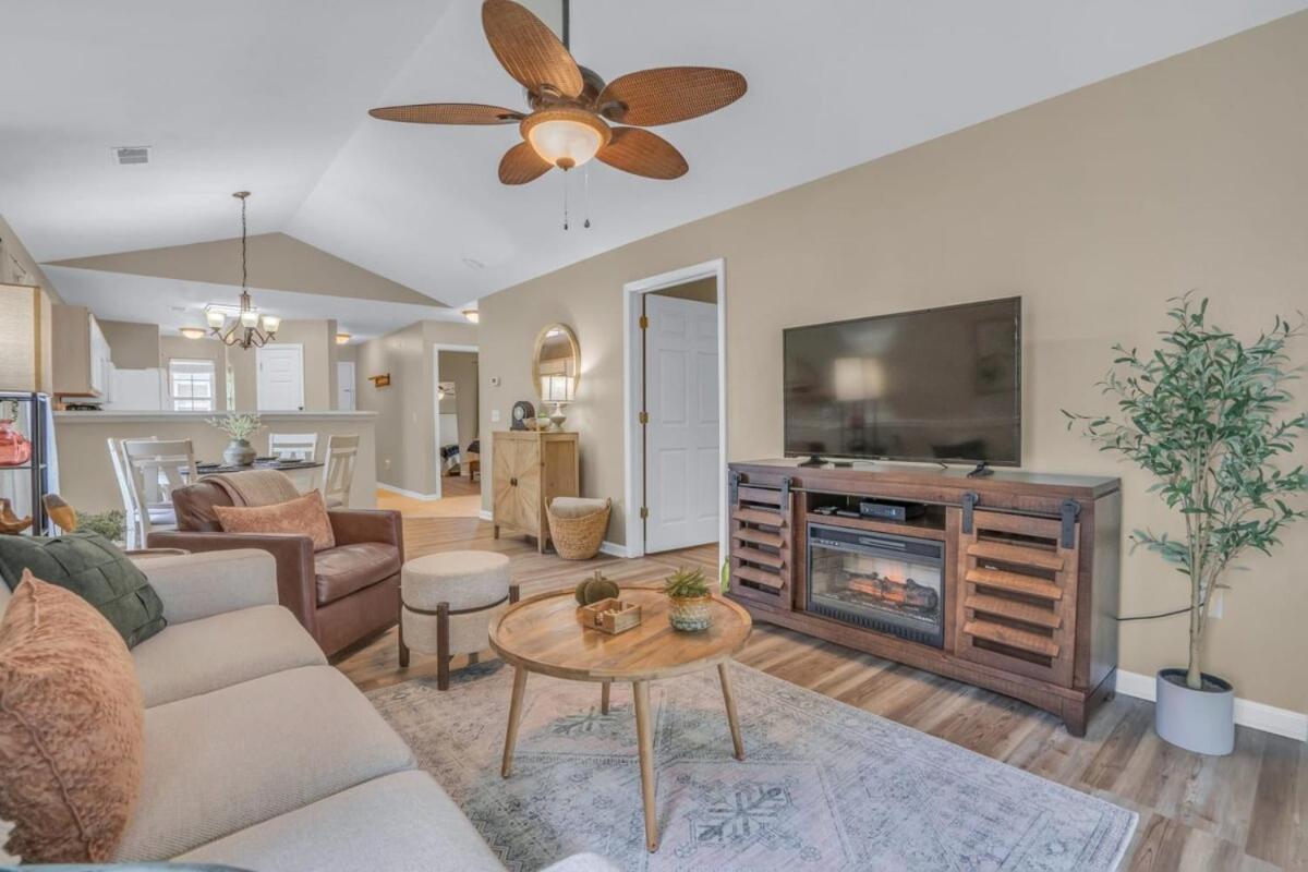 River Oaks Cozy Golf Course Unit 18f * Myrtle Beach