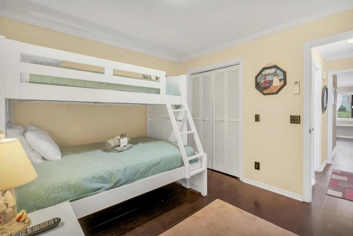 Holiday home Ocean Forest Cozy Oceanfront Unit D116 *
