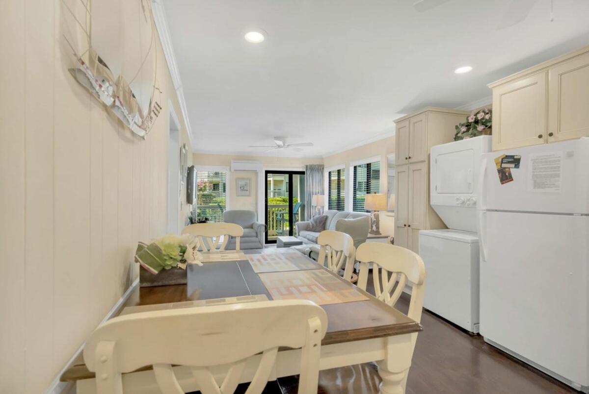 Ocean Forest Cozy Oceanfront Unit D116 *