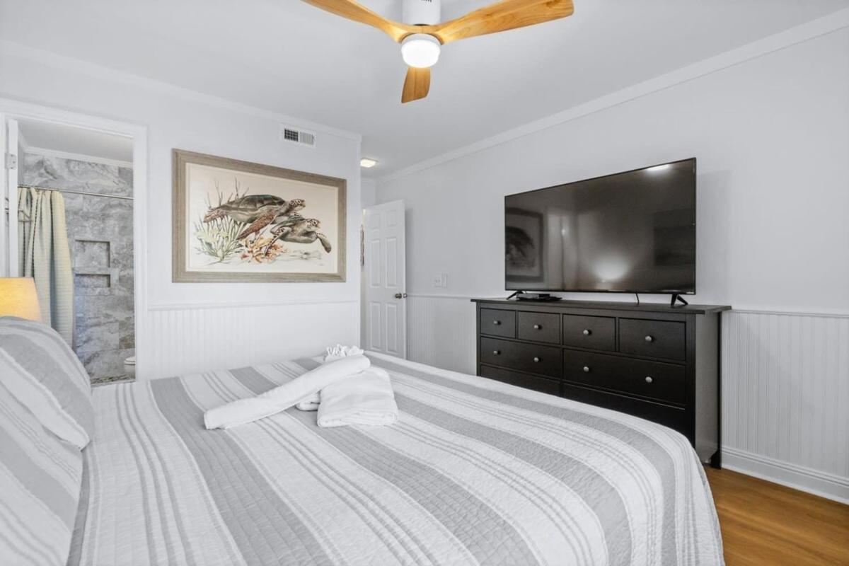 Sea Ocean View Unit 225 *