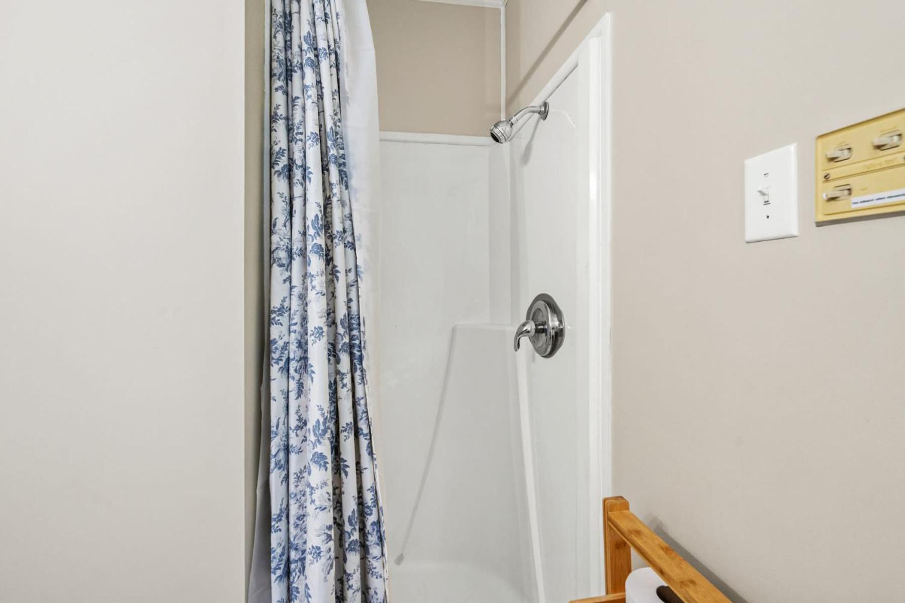 Ocean Pier Oceanfront Unit 209