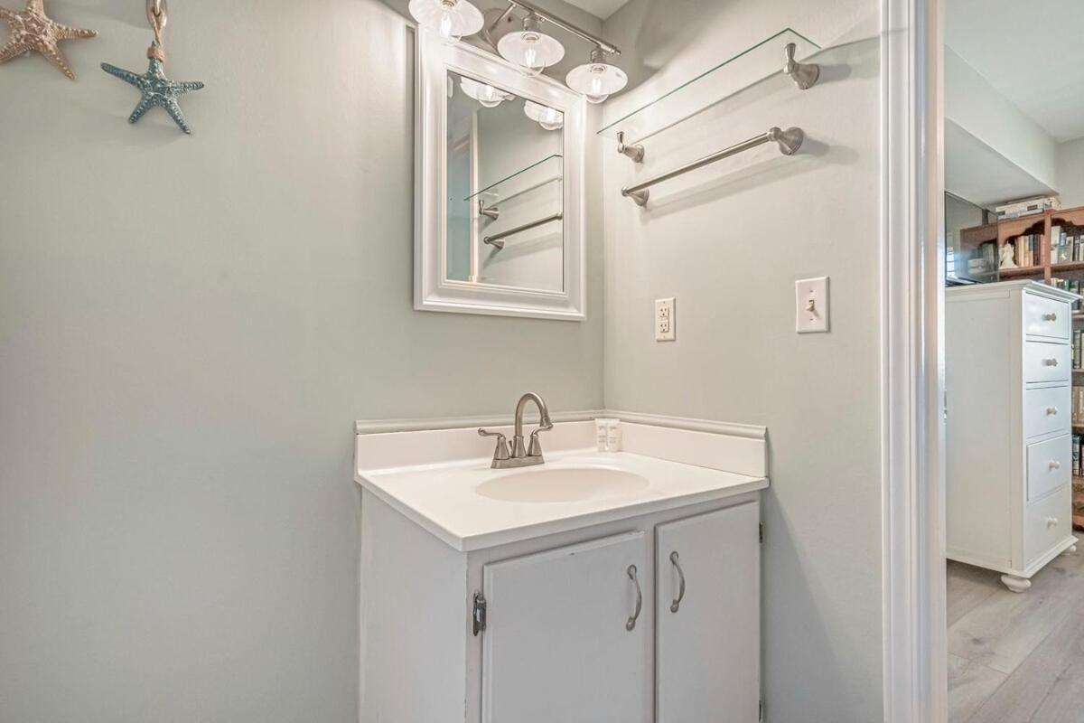 Raintree Oceanfront Unit A1 * Myrtle Beach