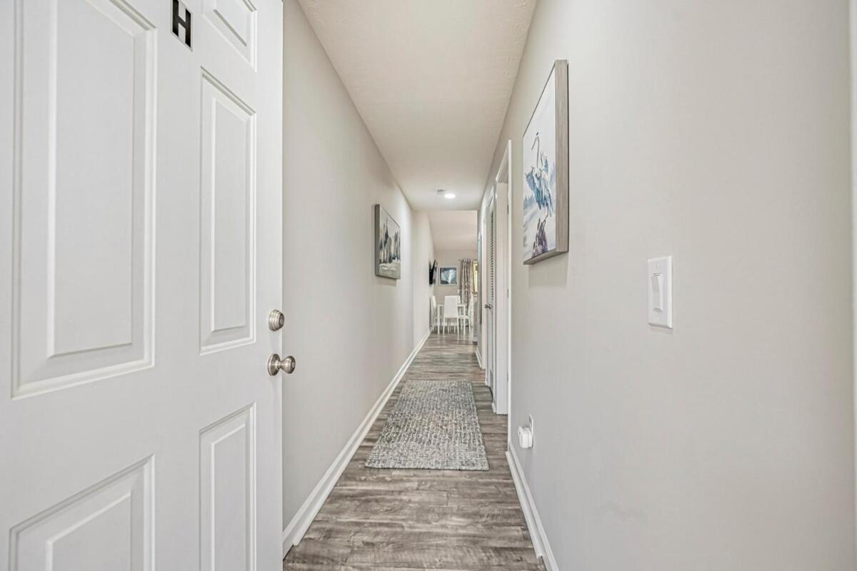River Oaks Golf Course View Unit 18h *