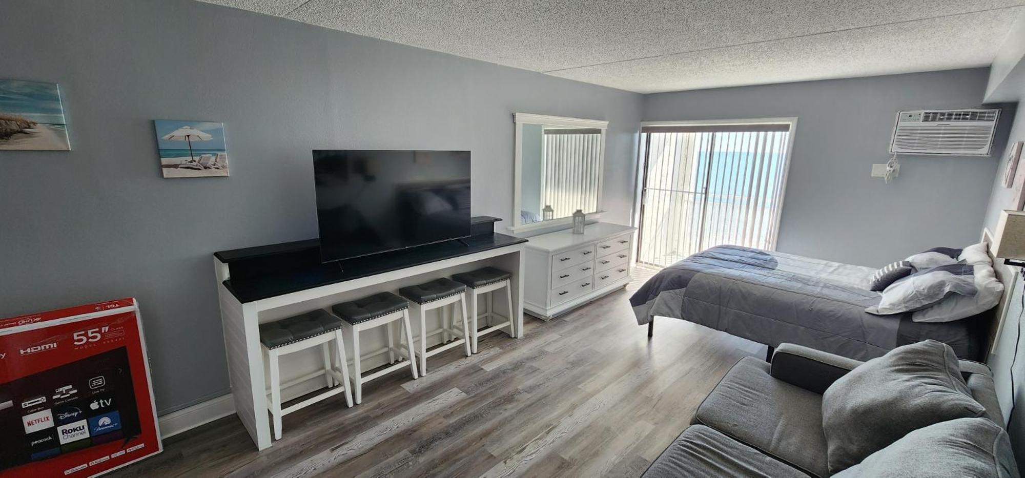 Holiday home Updated Ocean Front Queen Suite- Sea Mist 20505 Myrtle Beach