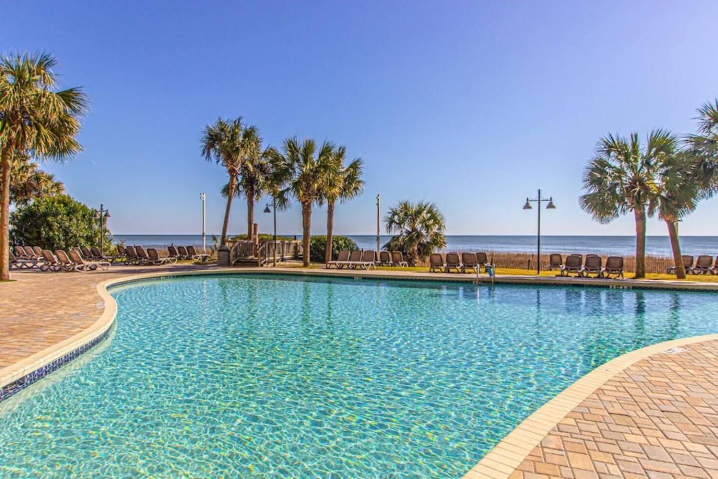 Updated Oceanfront With Amazing Views Holiday home Myrtle Beach