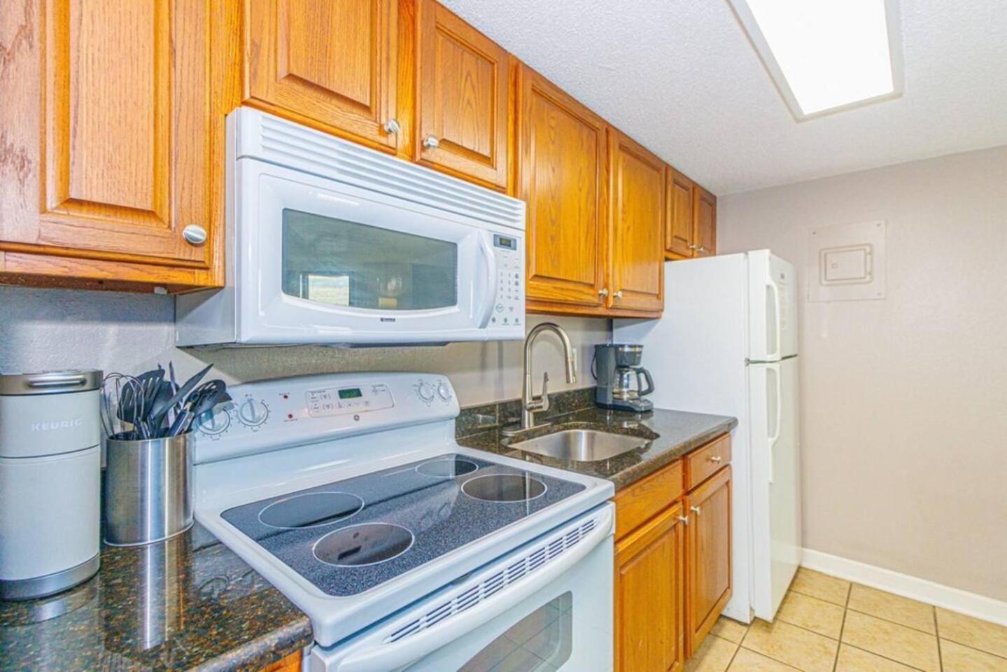 Updated Oceanfront With Amazing Views Myrtle Beach
