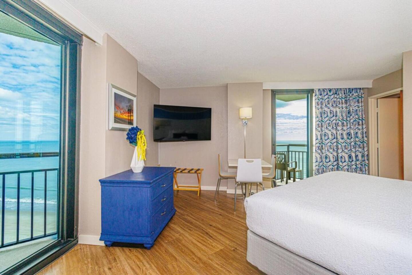 Updated Oceanfront With Amazing Views Myrtle Beach