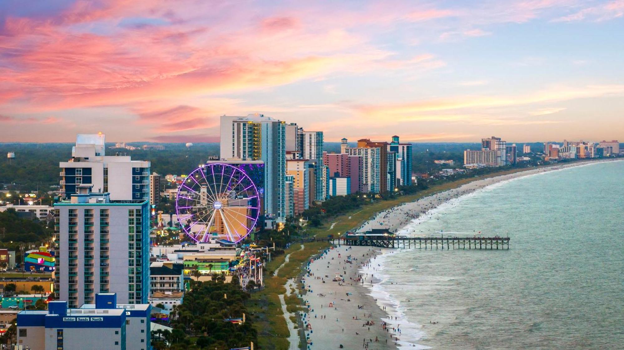 Pier View - Spacious Sleeps 8 - Pet Friendly Holiday home Myrtle Beach