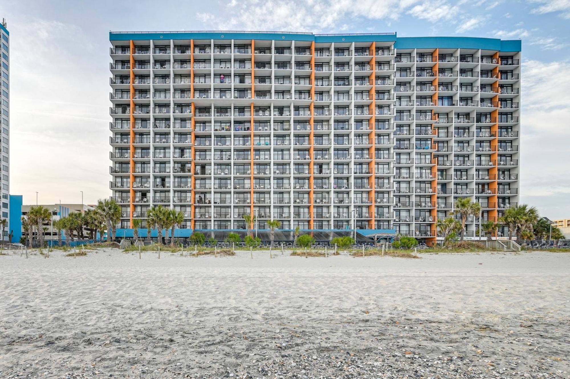 Oceanfront Myrtle With Pool! Apartment