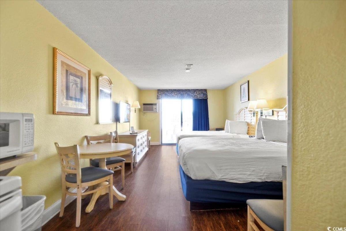 Holiday home Double Queen With Stunning Ocean Views! Sea Mist 51111