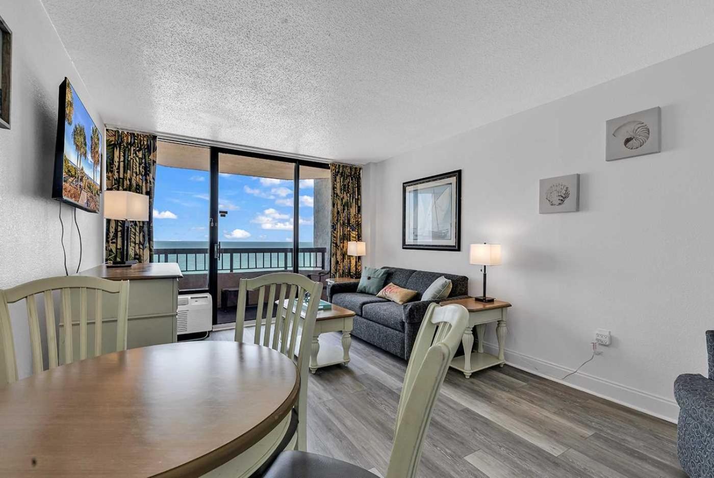 Holiday home Coastal Renovated With Oceanfront Charm Myrtle Beach