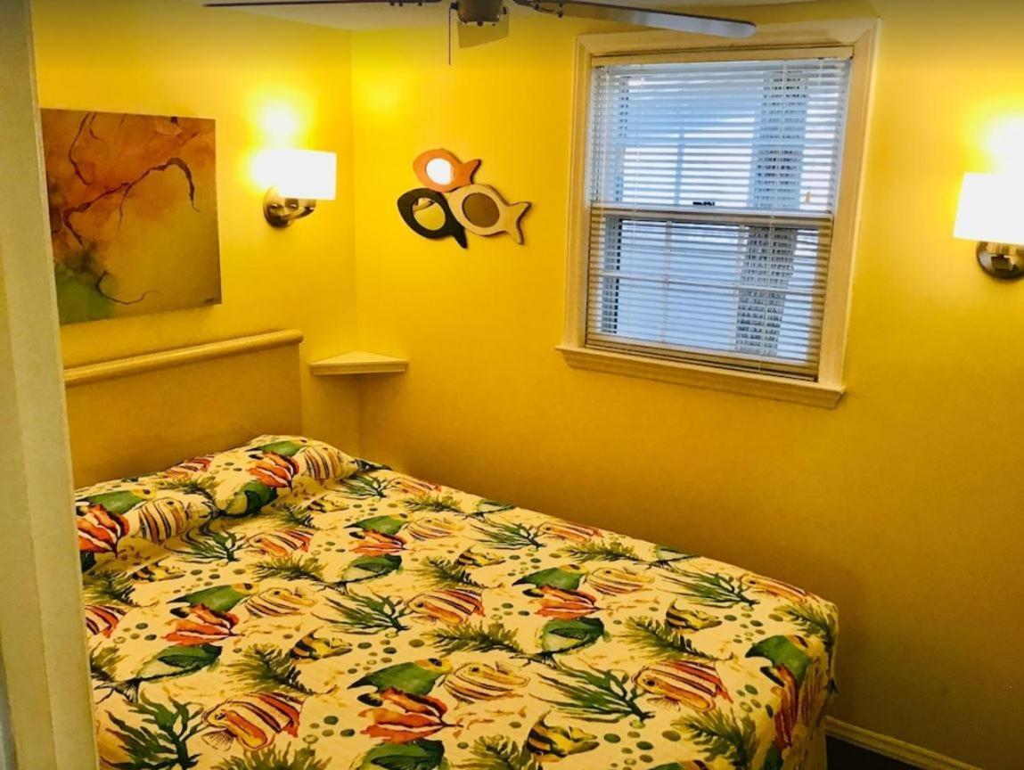 1463a Ocean Lakes Pet Friendly Golf Cart Included-beach Bum Holiday home Myrtle Beach