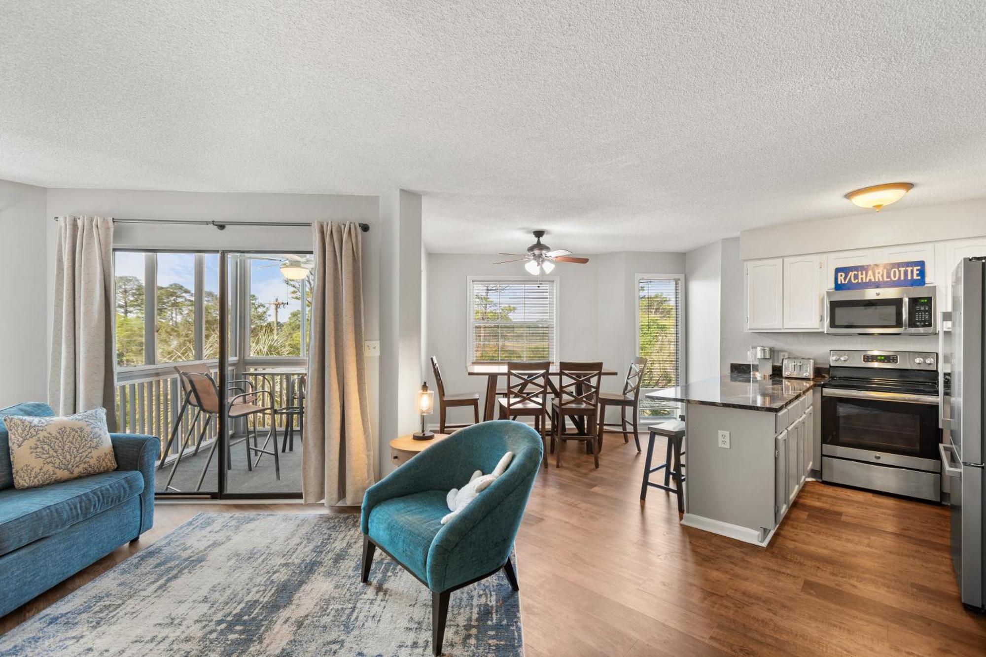 Apartment Golf Escape *