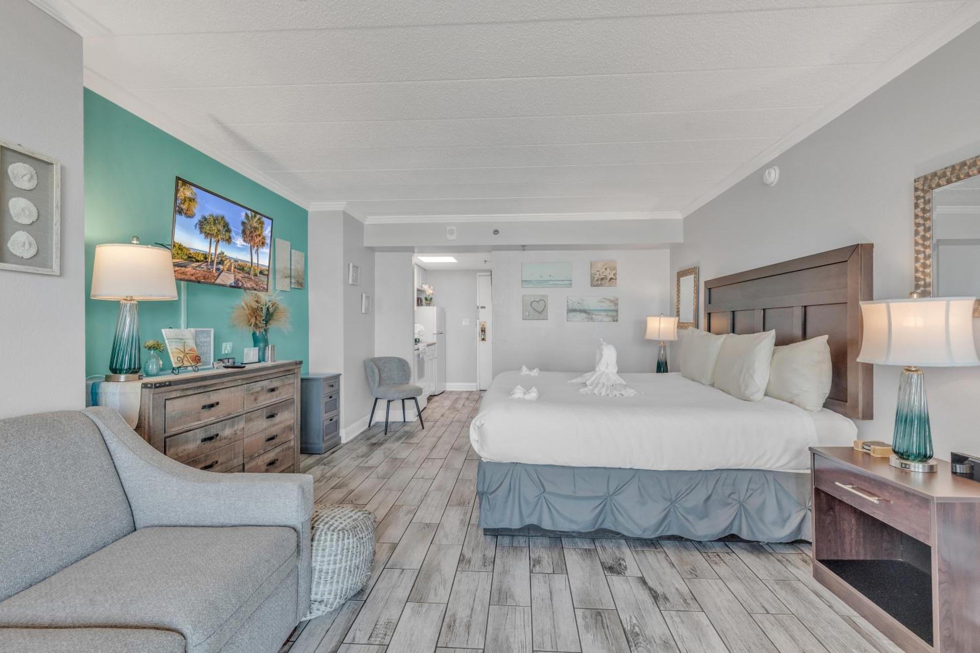 The Caravelle Apartment