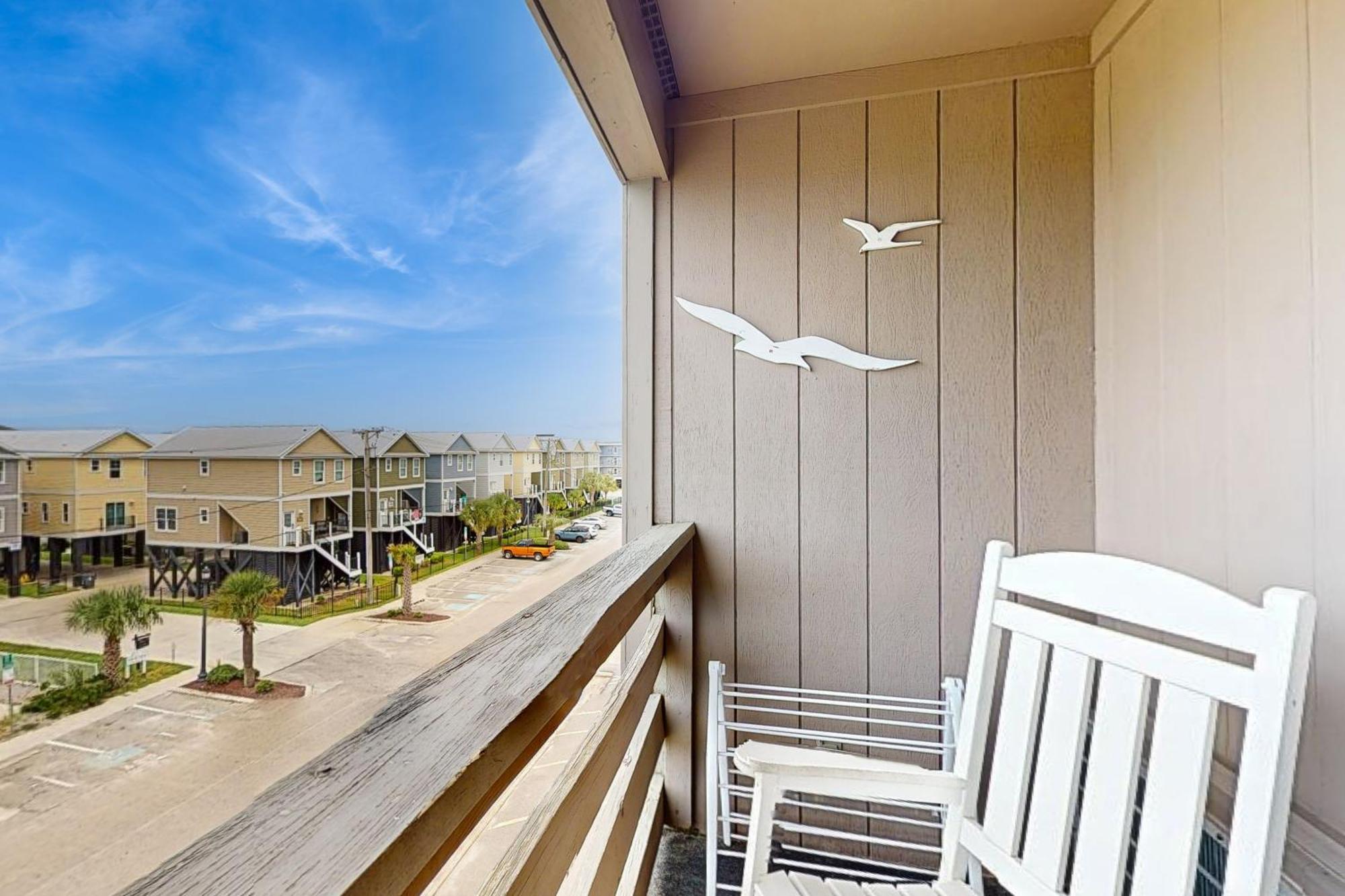 Apartment Garden Dreaming Myrtle Beach