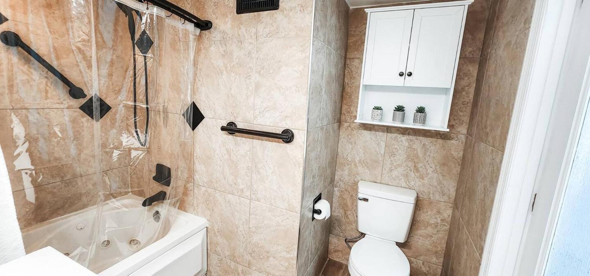 Apartment Remodeled Direct Ocean Front By Convention Center Myrtle Beach