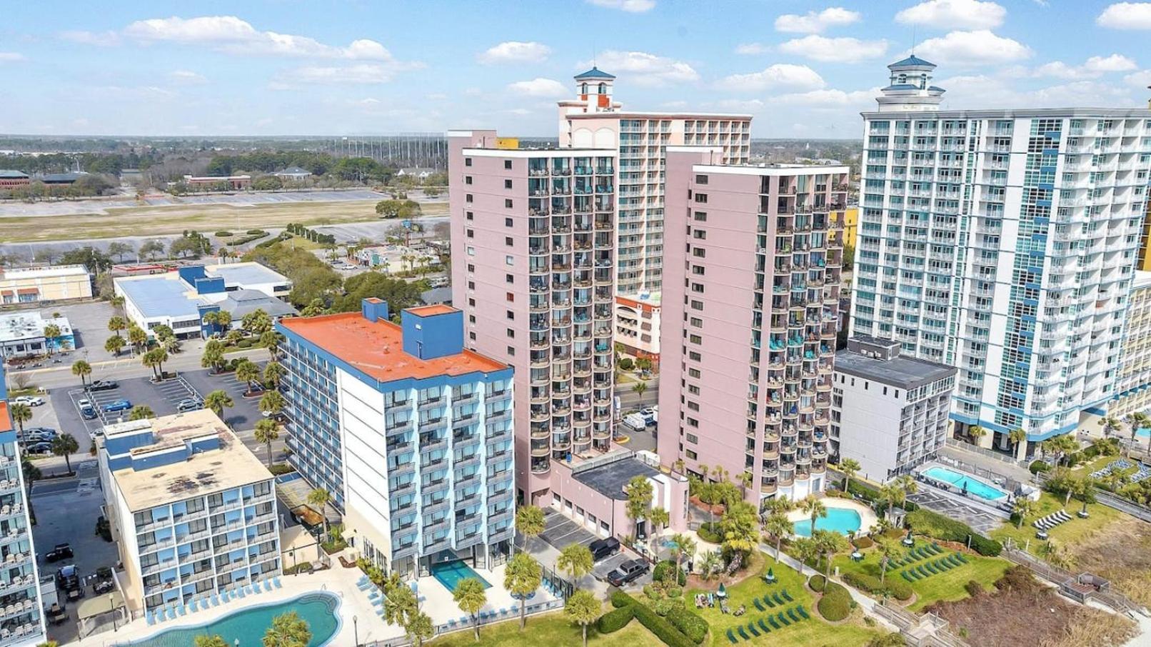 Couples Retreat On The Ocean Wwasher And Dryer! * Myrtle Beach