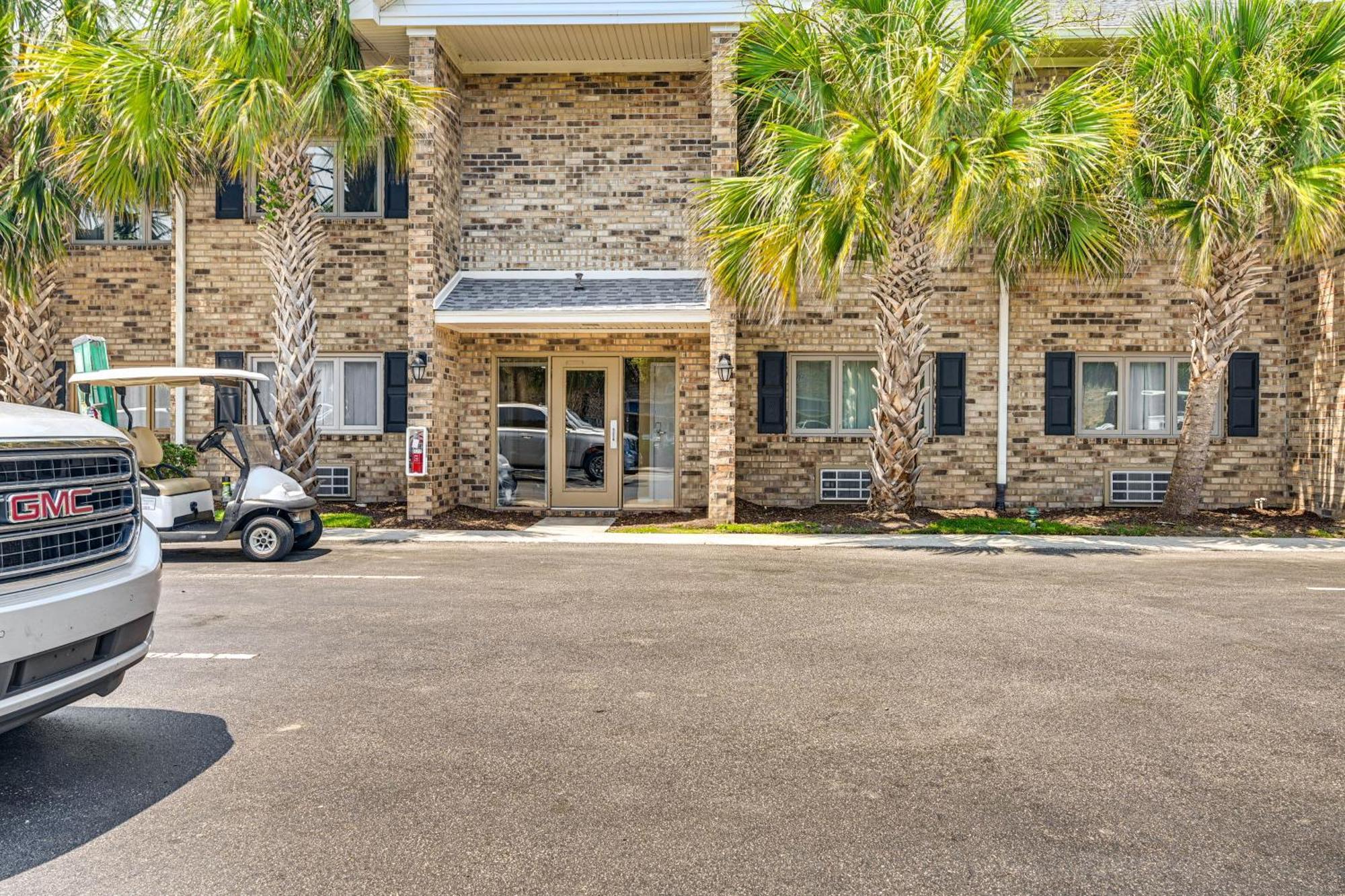 Comfy Myrtle - 3 Mi To Fishing Pier! Apartment *