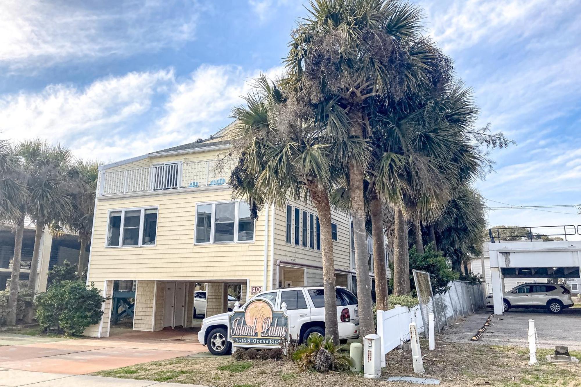 Island Palms C-3 * Myrtle Beach