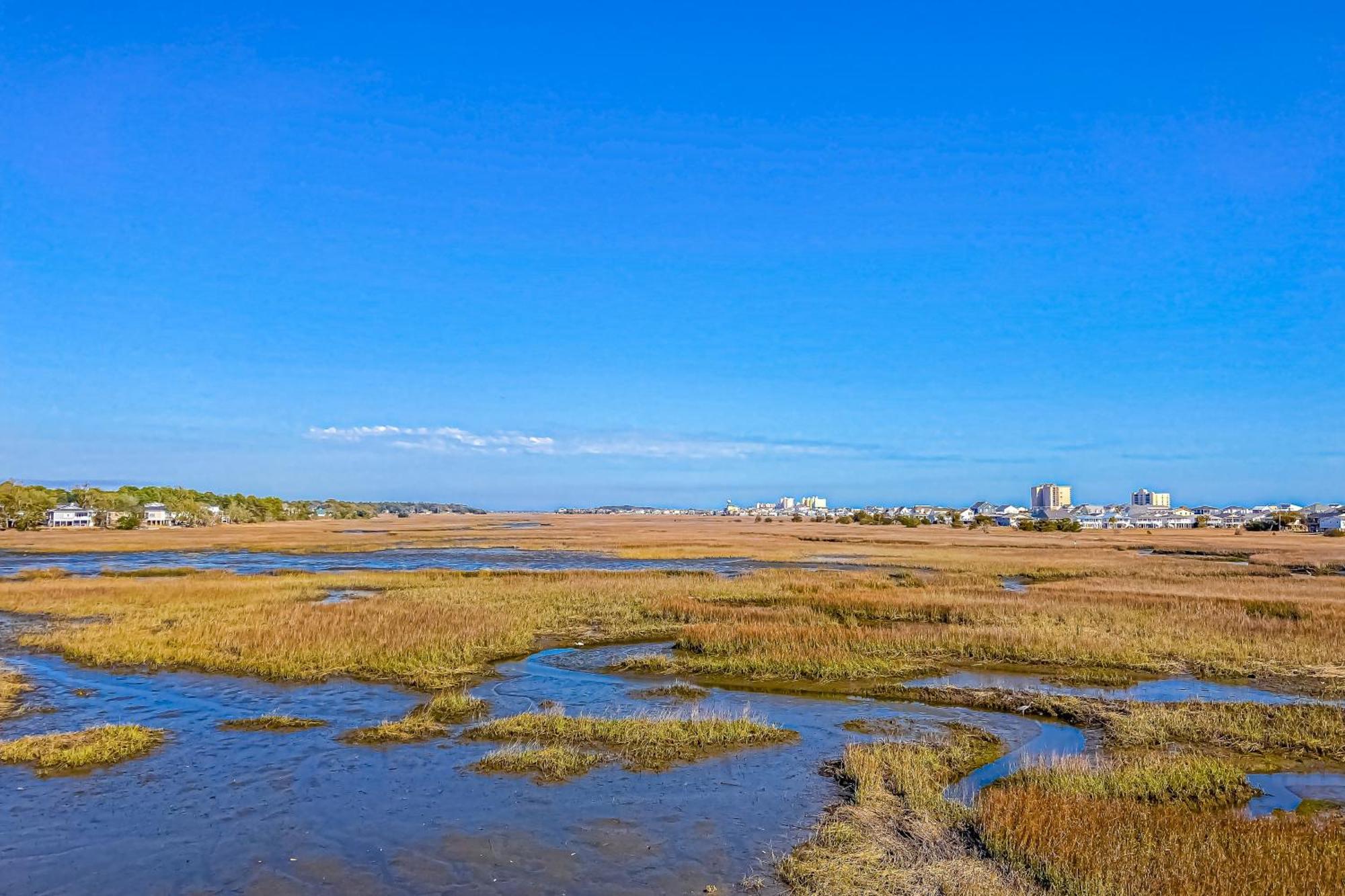 Pointe Marsh 2414 *