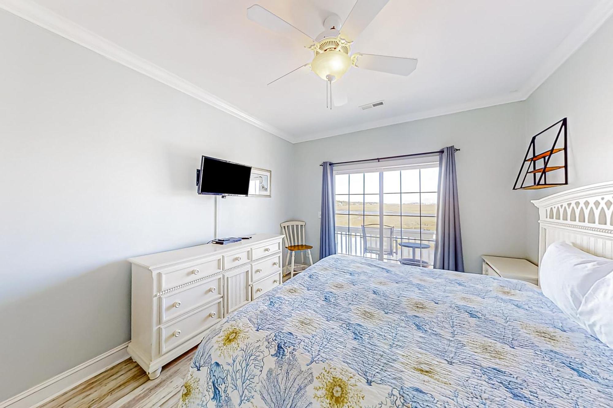 Pointe Marsh 2414