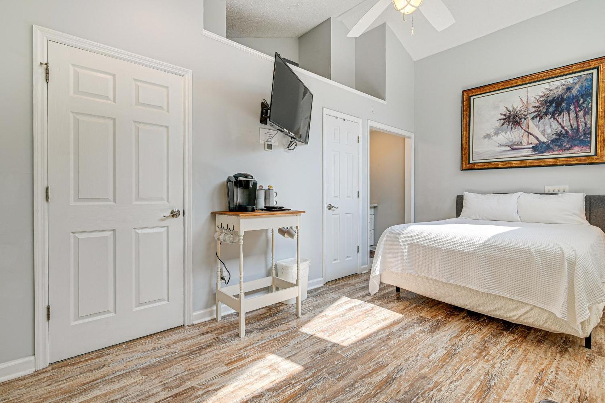 Murrells Inlet Less Than 2 Mi To Marsh Walk Apartment