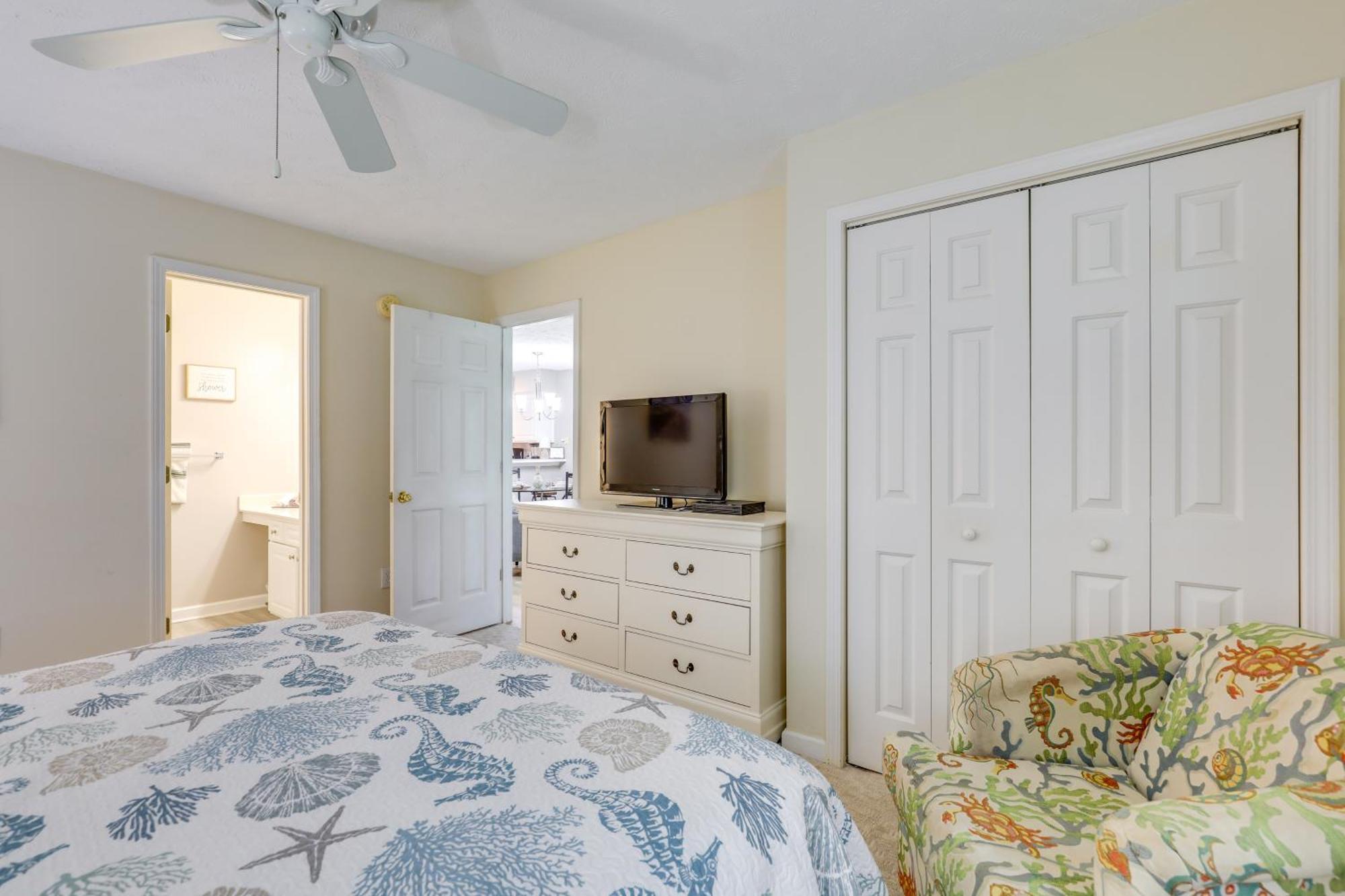 Apartment Southern Charm With Pool About 4 Mi To Broadway! Myrtle Beach