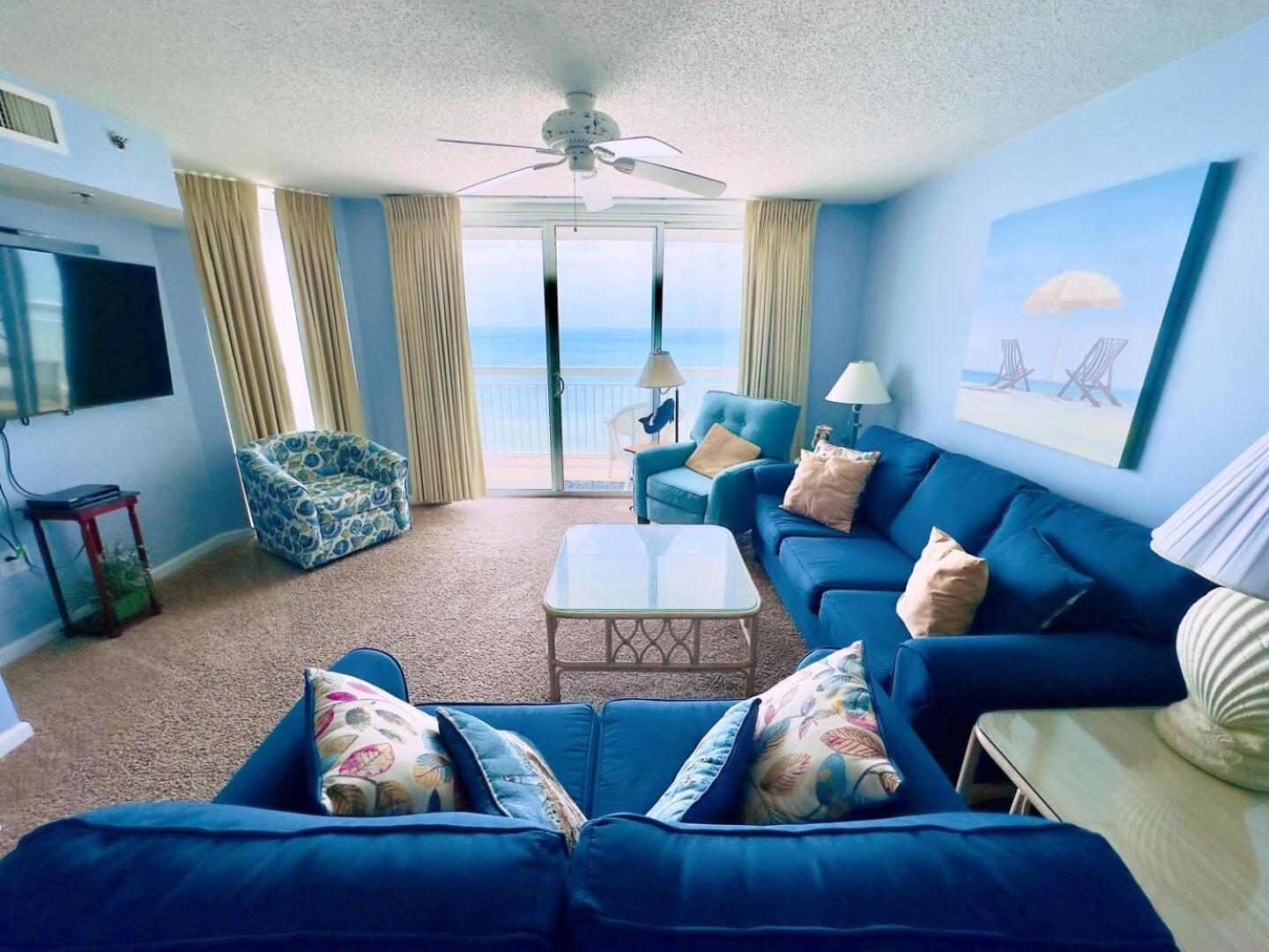 Apartment Crescent Shores S 1309