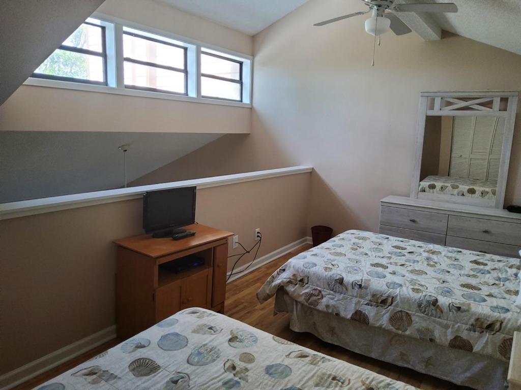 Heron Pointe F21 Apartment *