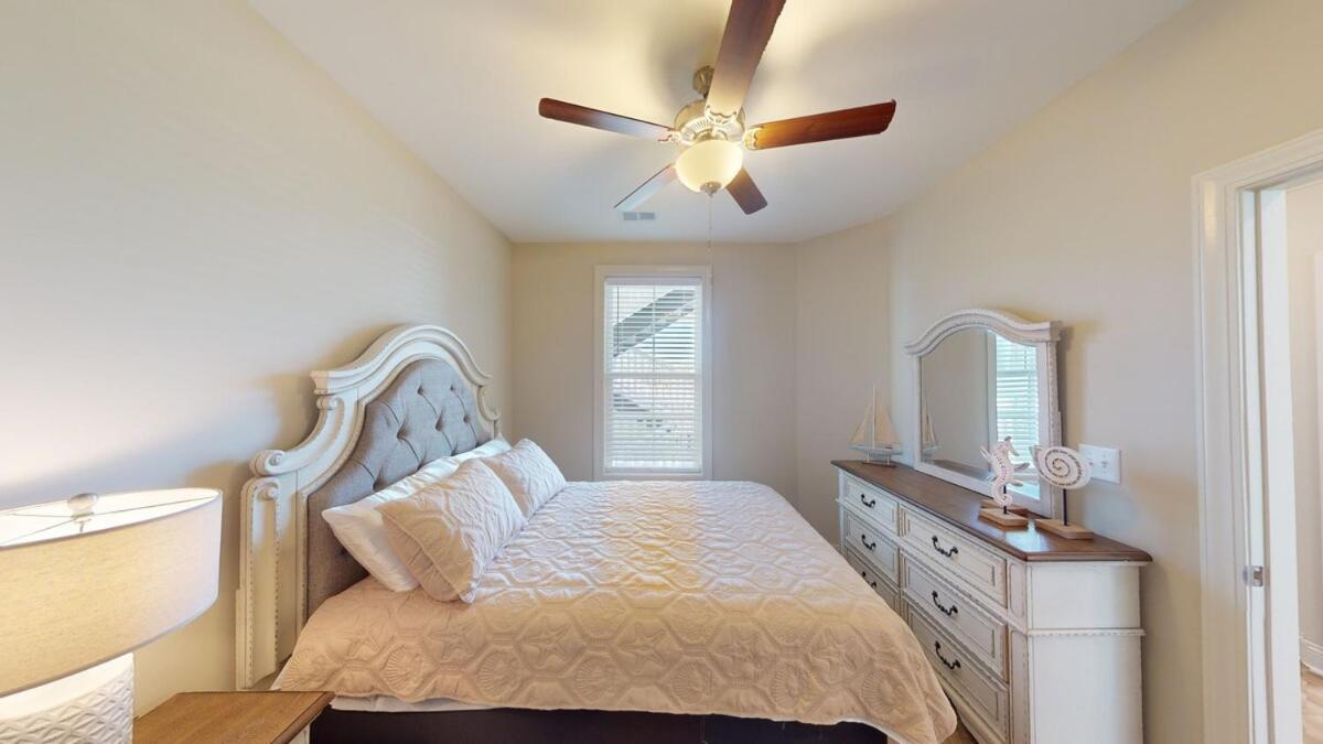 Apartment 81 Delray Drive 2a