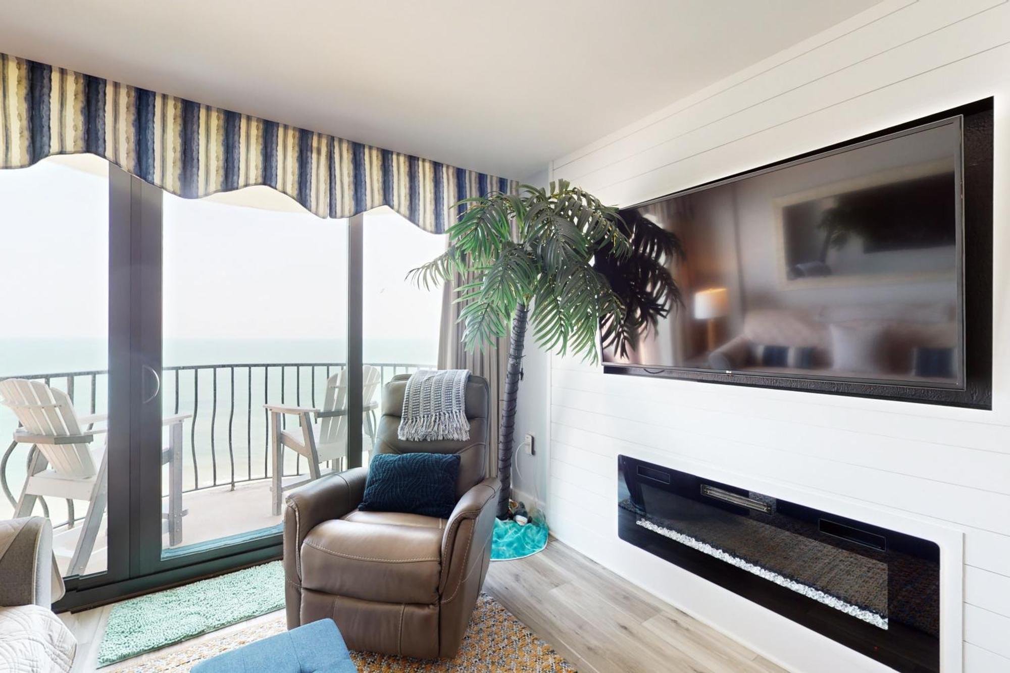 Coastal Living Retreat Apartment Myrtle Beach