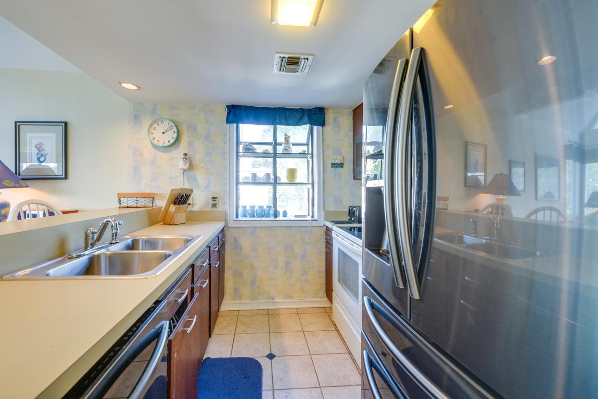 Myrtle With Pool Access, Close To Beach! * Myrtle Beach