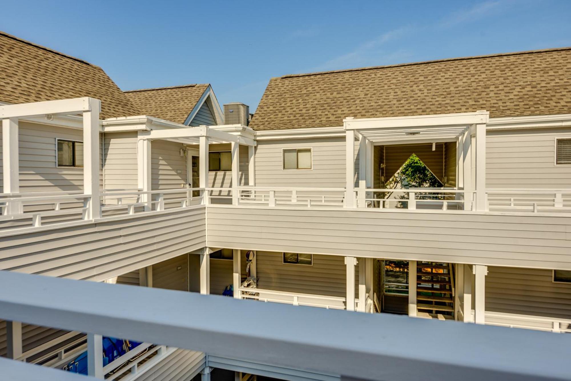 Myrtle With Pool Access, Close To Beach! * Myrtle Beach