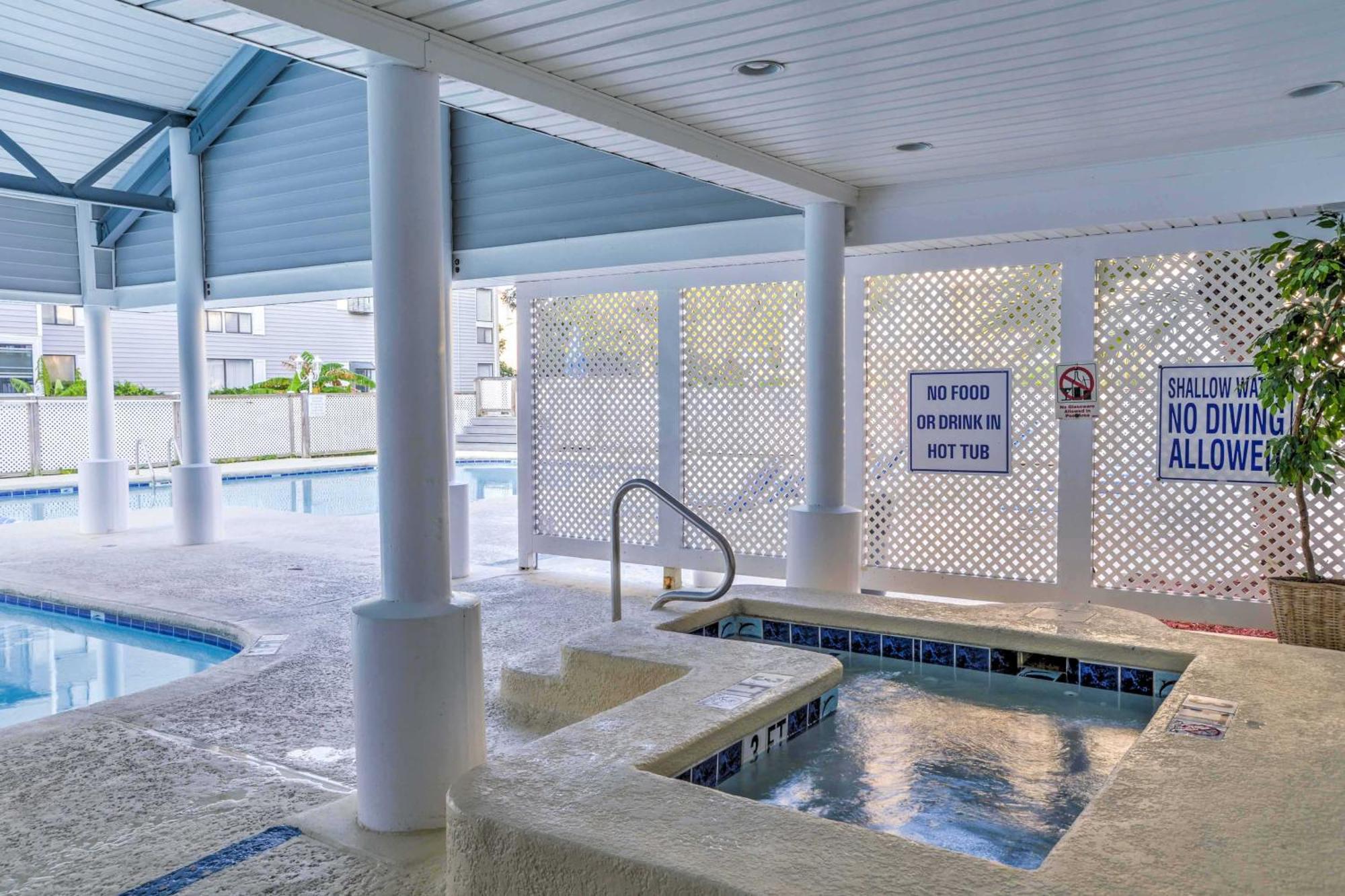 Myrtle With Pool Access, Close To Beach! Apartment *
