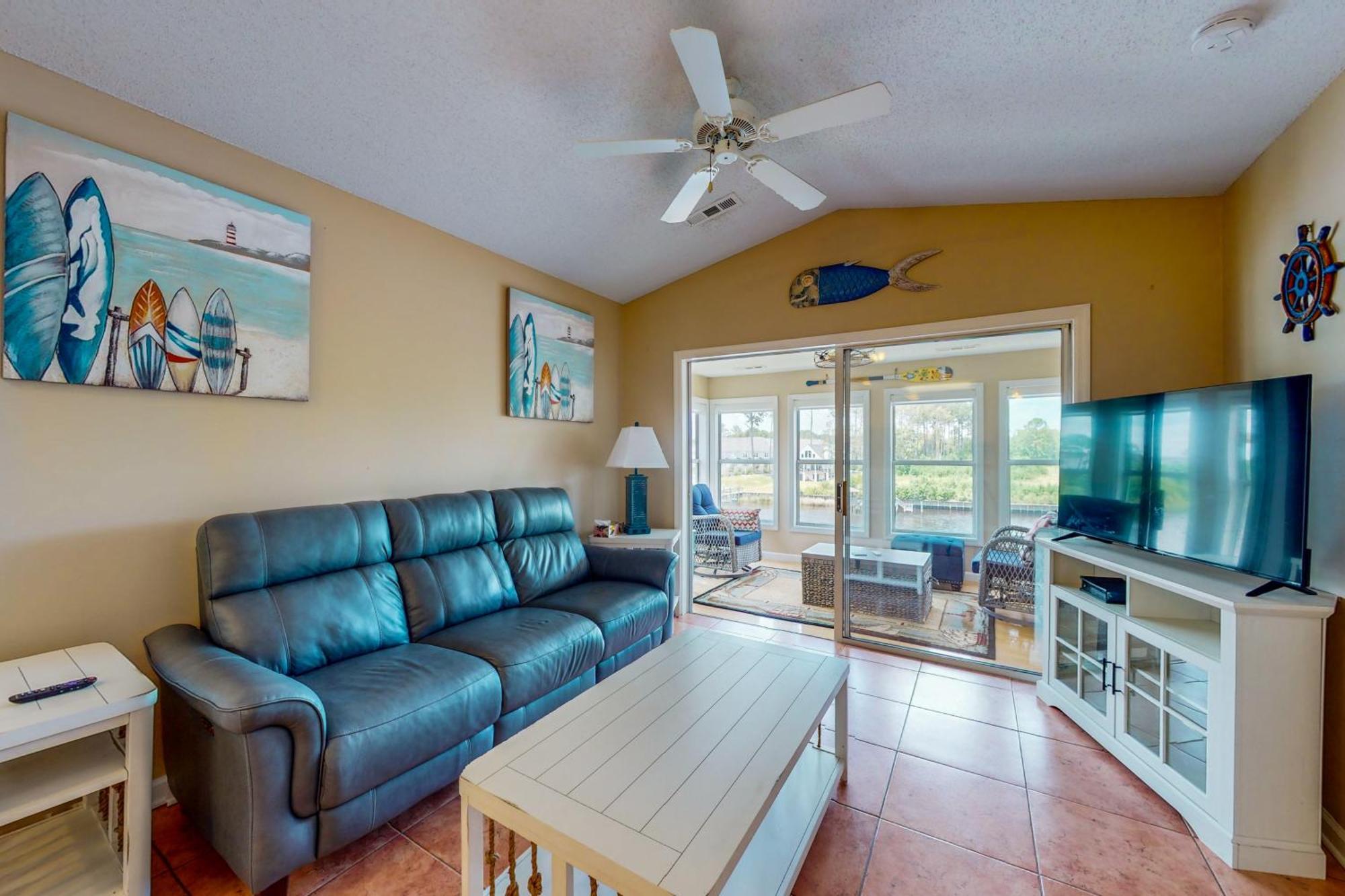 Apartment Waterway Retreat