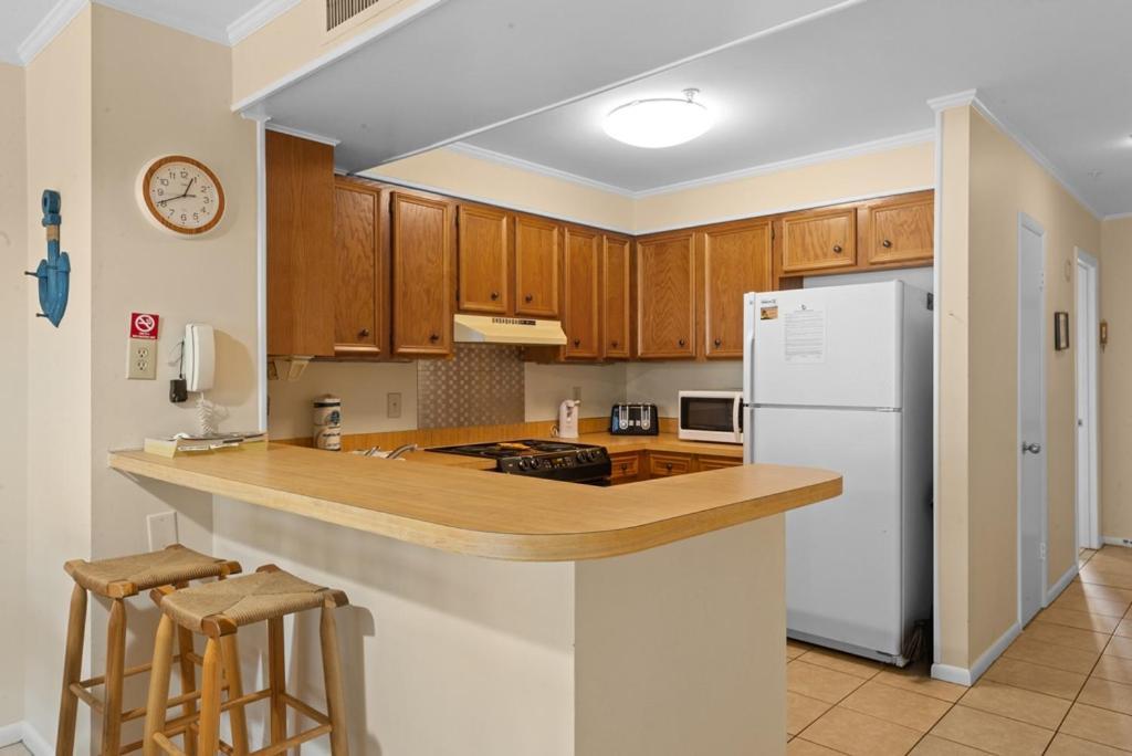 Pelicans Landing 208 Apartment *