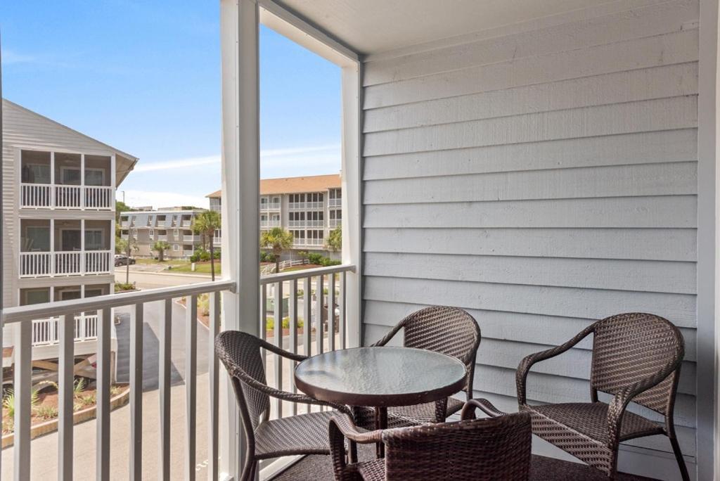 Pelicans Landing 208 Apartment *