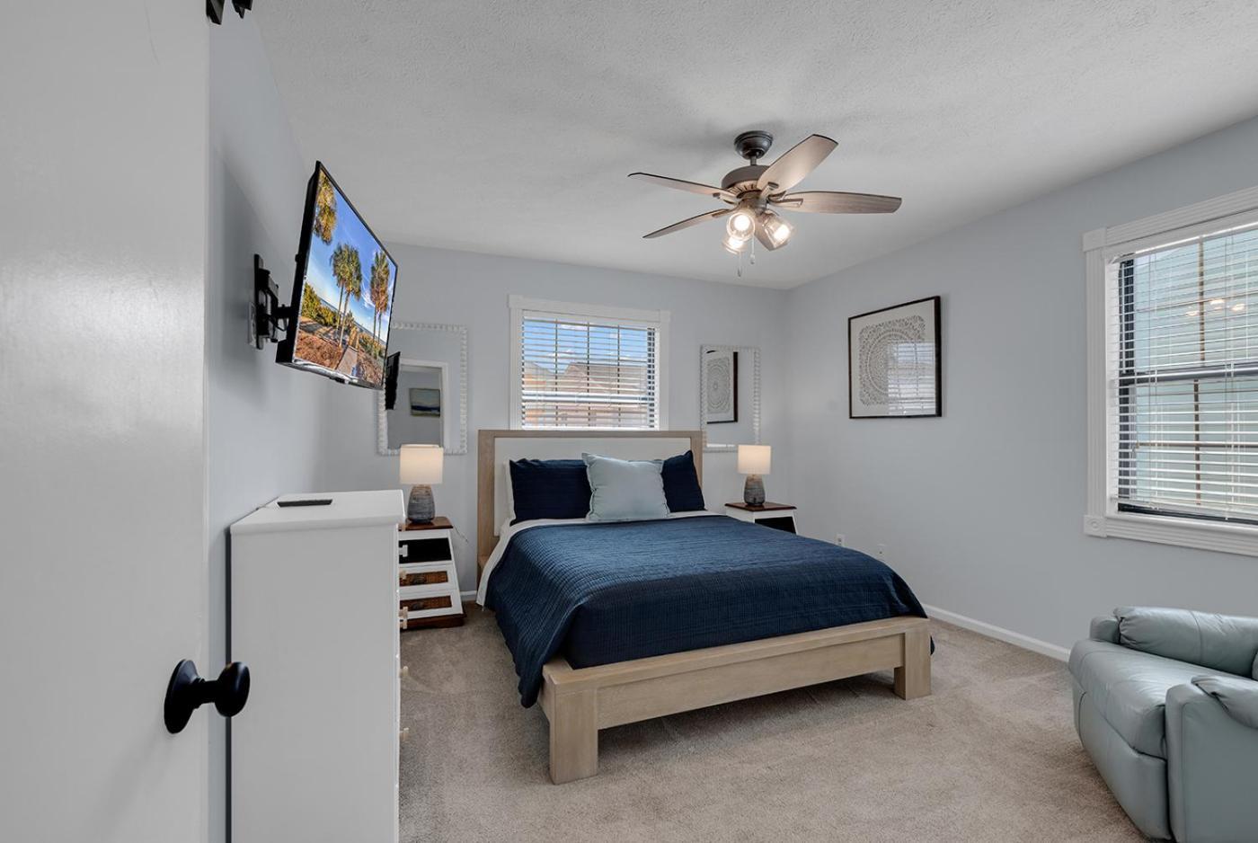 North Myrtle Sweetgrass 3 Min To & 5 Min To Golf Course Holiday home *