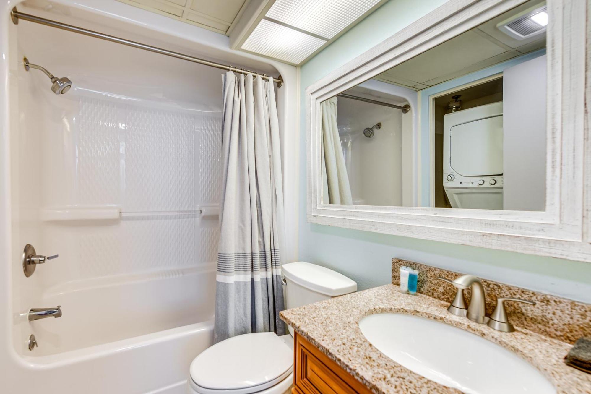 Apartment Oceanfront In Myrtle With Pool!