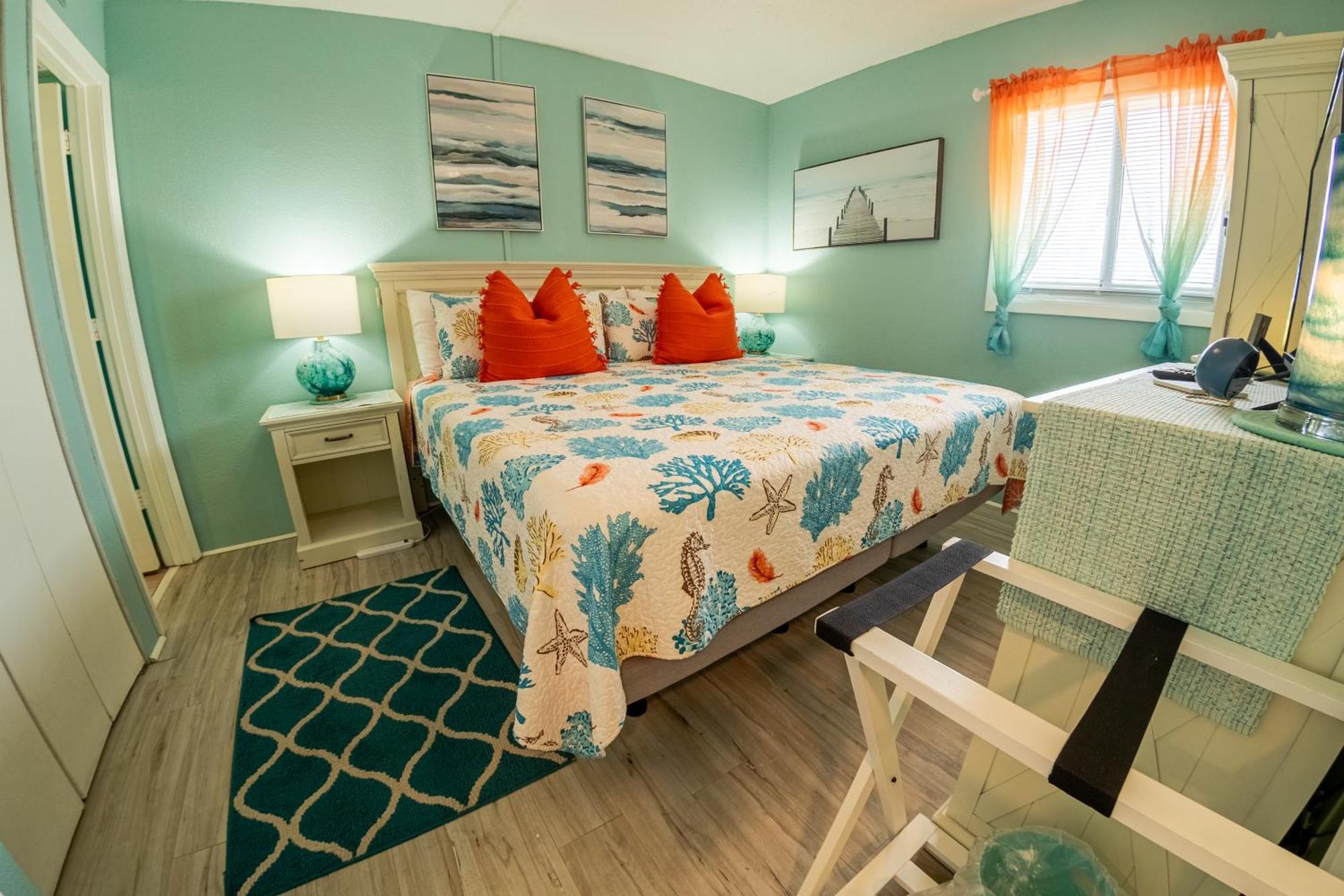 Beautiful Oceanfront 1203 Apartment