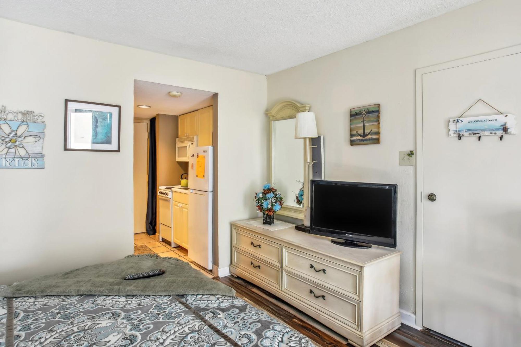 Caravelle Tower Walk To * Myrtle Beach
