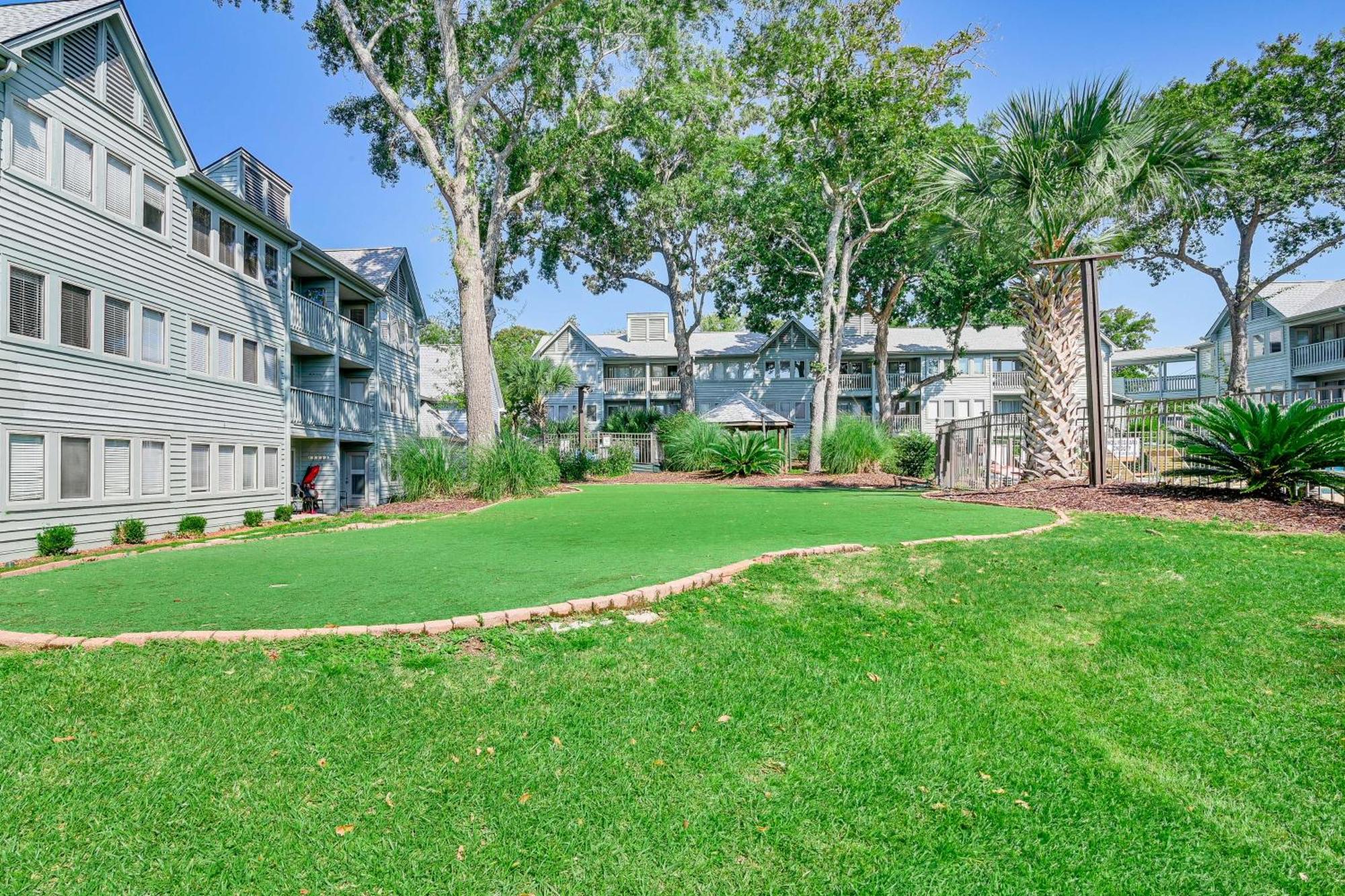 Apartment Myrtle With Patio, And Pool Access! *