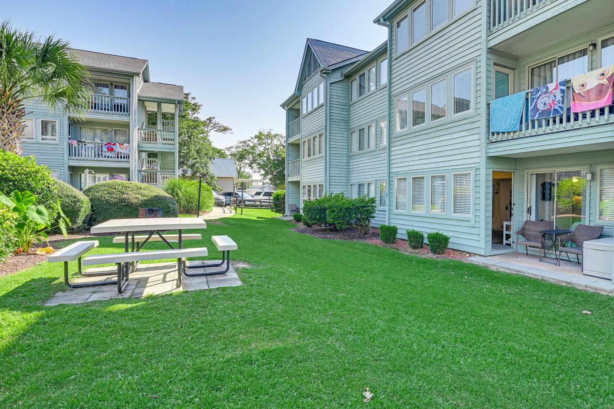 Apartment Myrtle With Patio, And Pool Access!