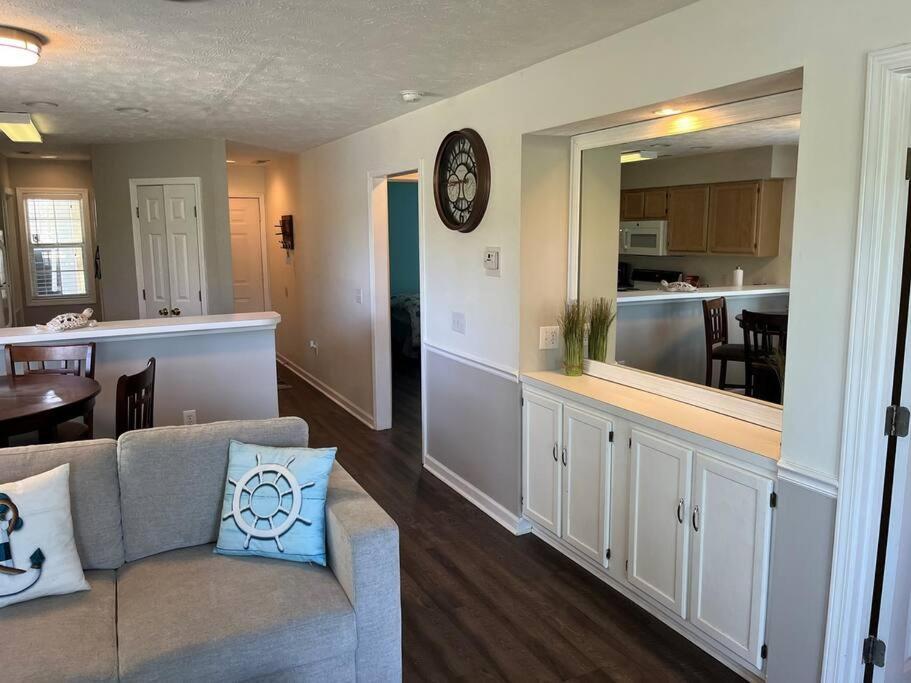 Apartment Hole In One Experience At River Oaks I *