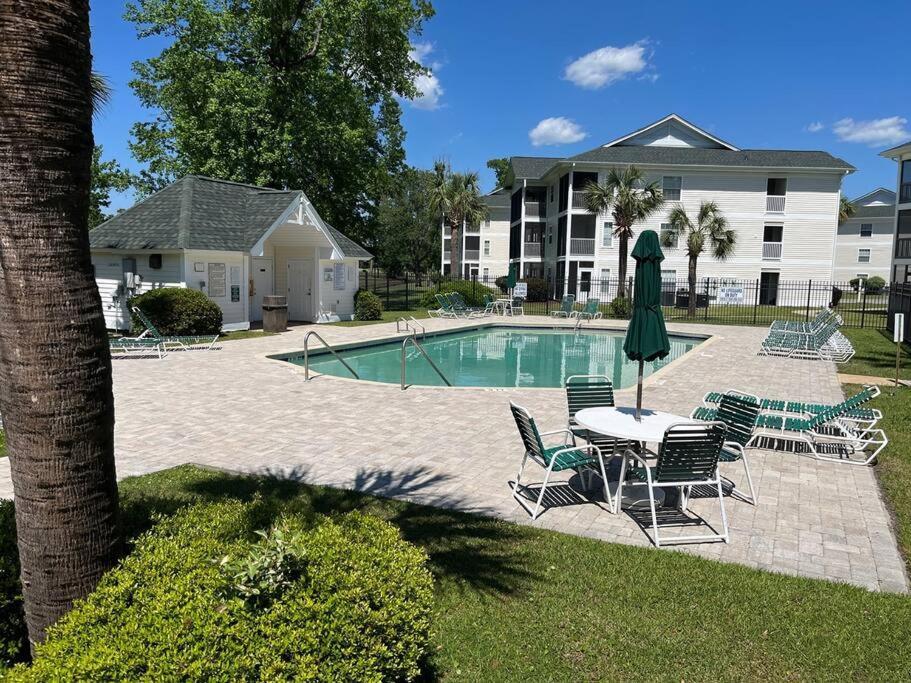 Apartment Hole In One Experience At River Oaks I *