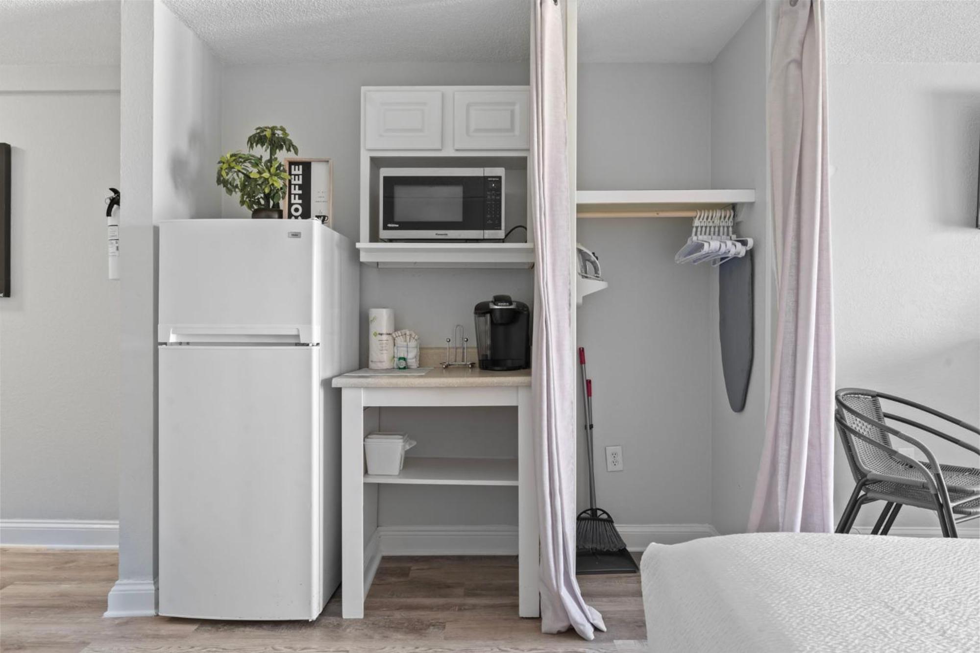 Gorgeous Double Queen Suite! Sleeps 4! Sea Mist 51602 *